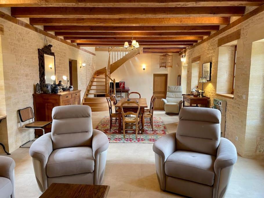 Charming 19Th Century Farmhouse With Pool Vitrac  Luaran gambar
