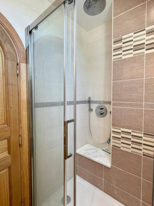 Charming 19Th Century Farmhouse With Pool Vitrac  Luaran gambar