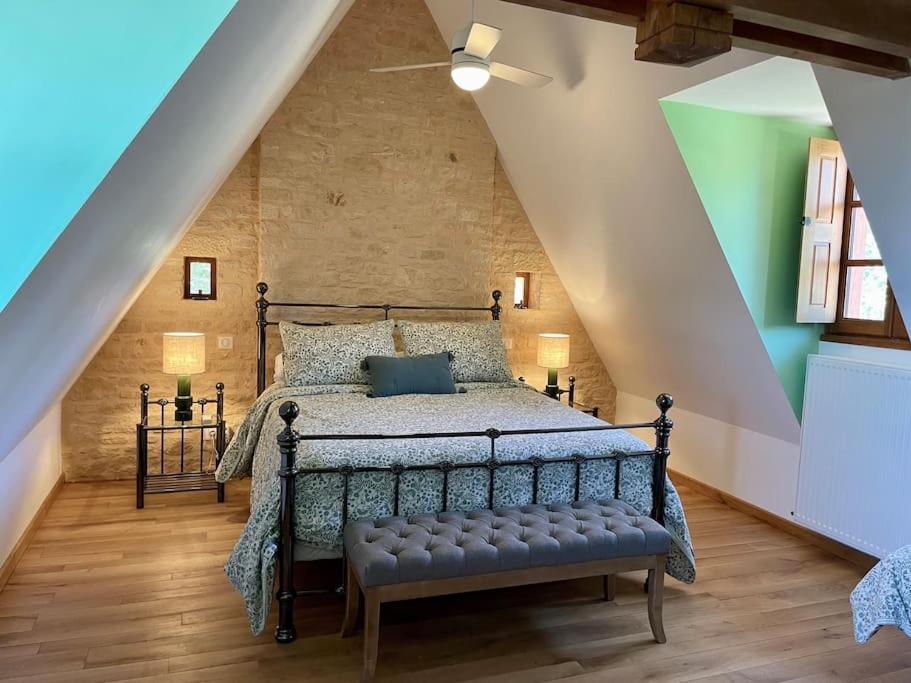 Charming 19Th Century Farmhouse With Pool Vitrac  Luaran gambar
